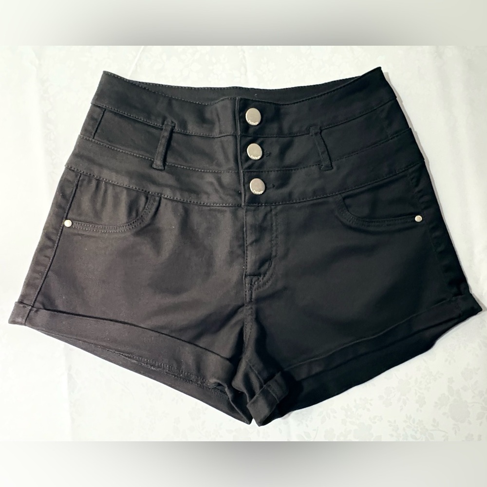 EUC Shorts: Black Hot Pants, Decorative Buttons, Refuge, Vintage